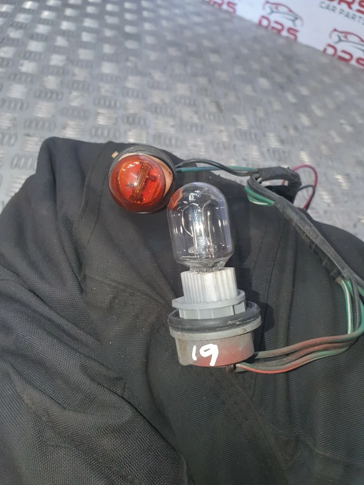 MITSUBISHI LANCER SPORT REAR BULB LOOM OS DRIVERS 2007 - Image 4 of 4