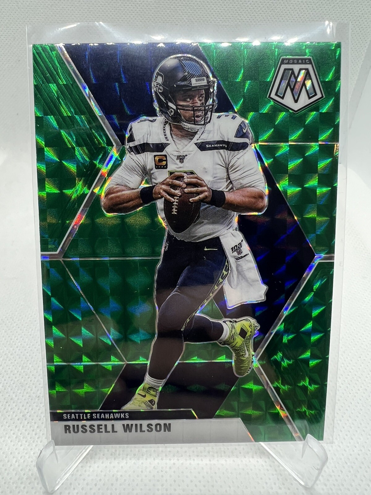 RUSSELL WILSON, 2020 Panini Mosaic #181 - Green Prizm, QB Seattle Seahawks