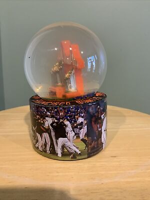 2014 San Francisco Giants Snow Globe SGA NEW World Series 2014 San Francisco Giants Snow Globe SGA NEW World Series