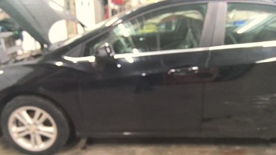 (LOCAL PICKUP ONLY) Driver Front Door Express Power Down Only Fits 16-19 CRUZE 7