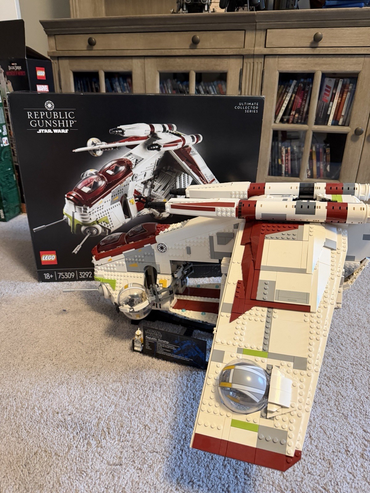 LEGO Star Wars: UCS Republic Gunship (75309)