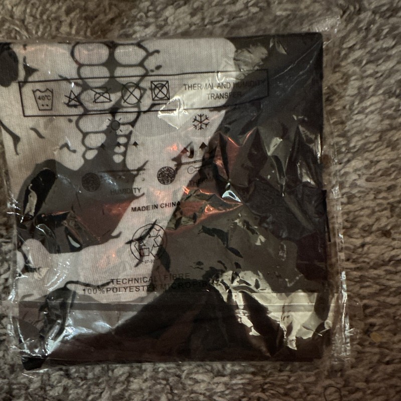 Seamless Multifunctional Neck Gaiter Scarf 100% Polyester Camo Black White