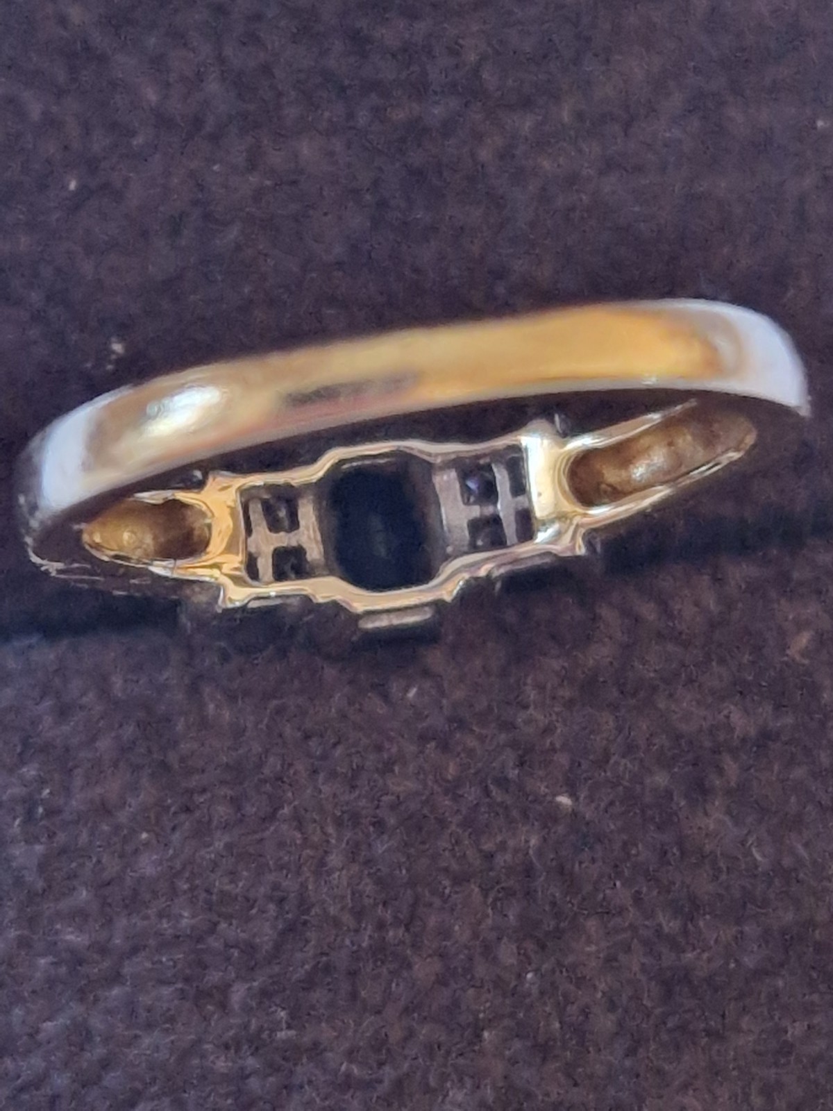 Picture 4 of 11
