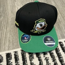 Oregon Ducks Top Of The World Green  Black Hat Adjustable