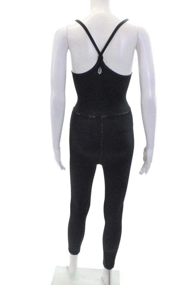 Mono deportivo acanalado con cuello cuadrado negro talla M/L FP Movement para mujer Foto 3 de 4