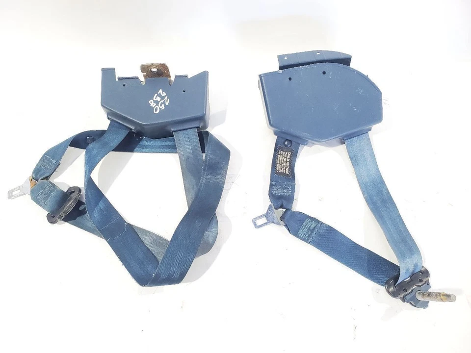 GMC C1500 1988 OEM todos los cinturones de seguridad delanteros 15606803 Foto 2 de 4