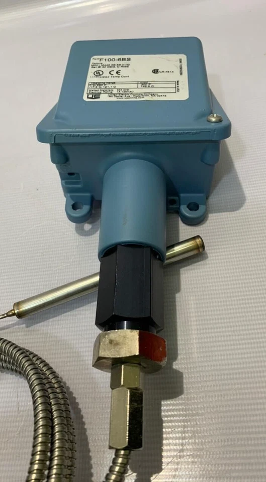 United Electric Controls / Temperature Controller / F100-6BS - Image 3 of 4