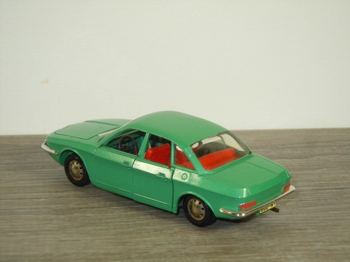 NSU RO80 Saloon - Marklin Germany *58736 - Picture 2 of 4