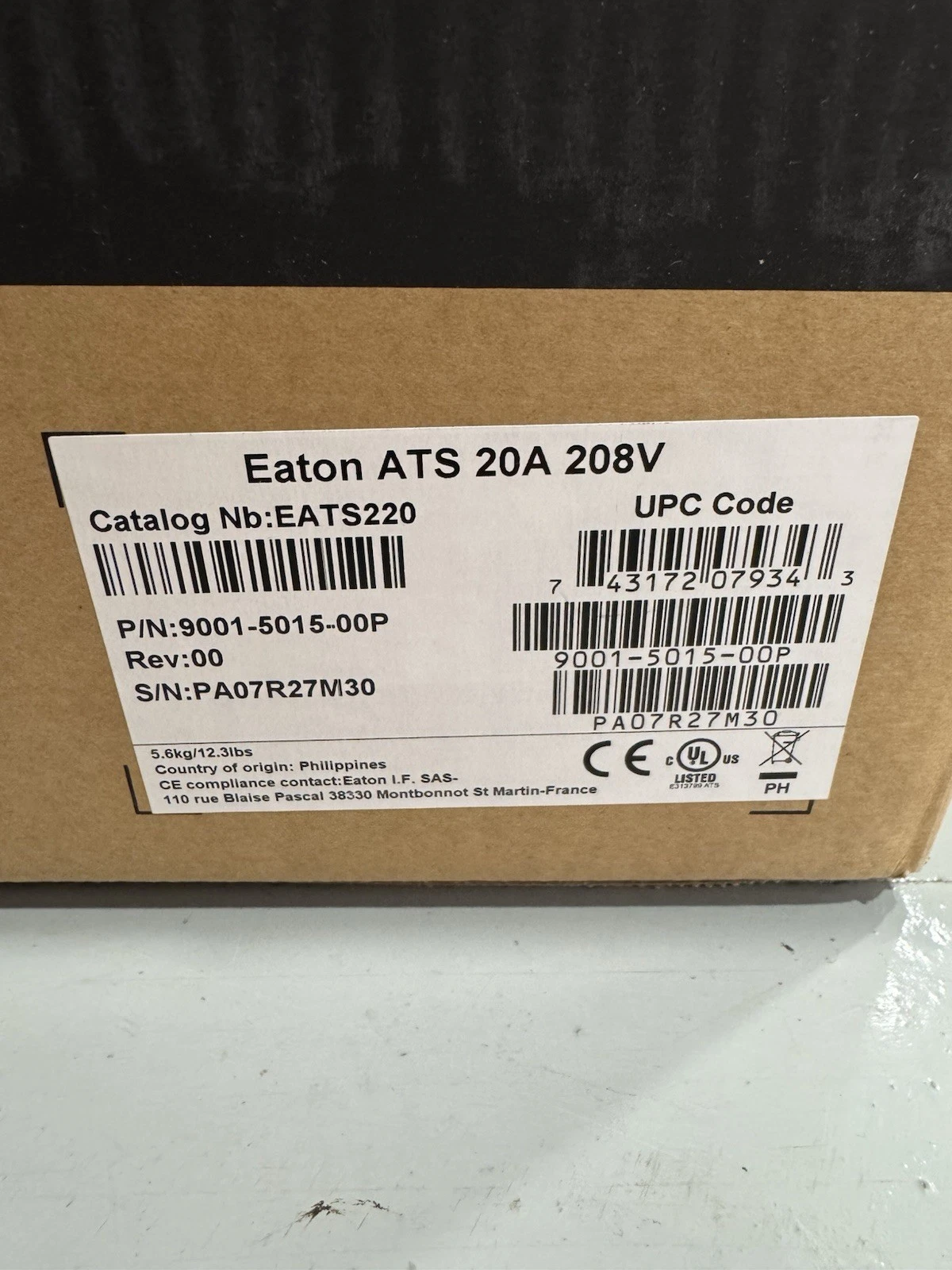 Eaton EATS220 1U Rack ATS 20A 208V 9001-5015-00P Brand New 2