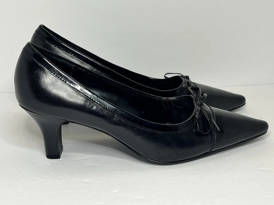 Liz Claiborne Black Patent Pointed Toe Heel Pumps Women’s Size 10 - Image 4 of 4