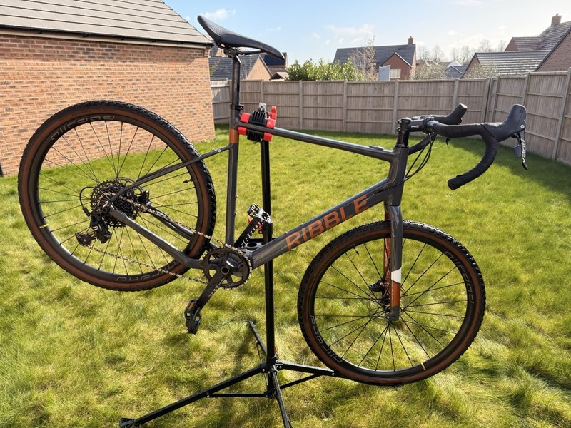 Ribble CGR AL-e Size Large Road Gravel Bike 650b wheels Low Use