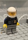Lego MINIFIGURE- City Police Suit W Blue Tie And Badge  Cop049 Lot238 — photo 1