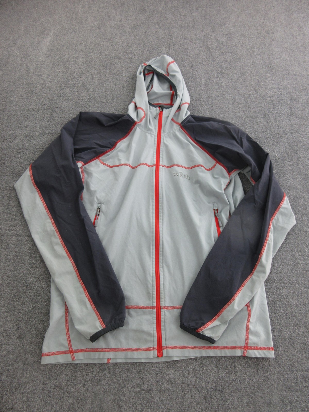 Mens Large Gray Hooded Full Zip Lightweight Softshell Hiking