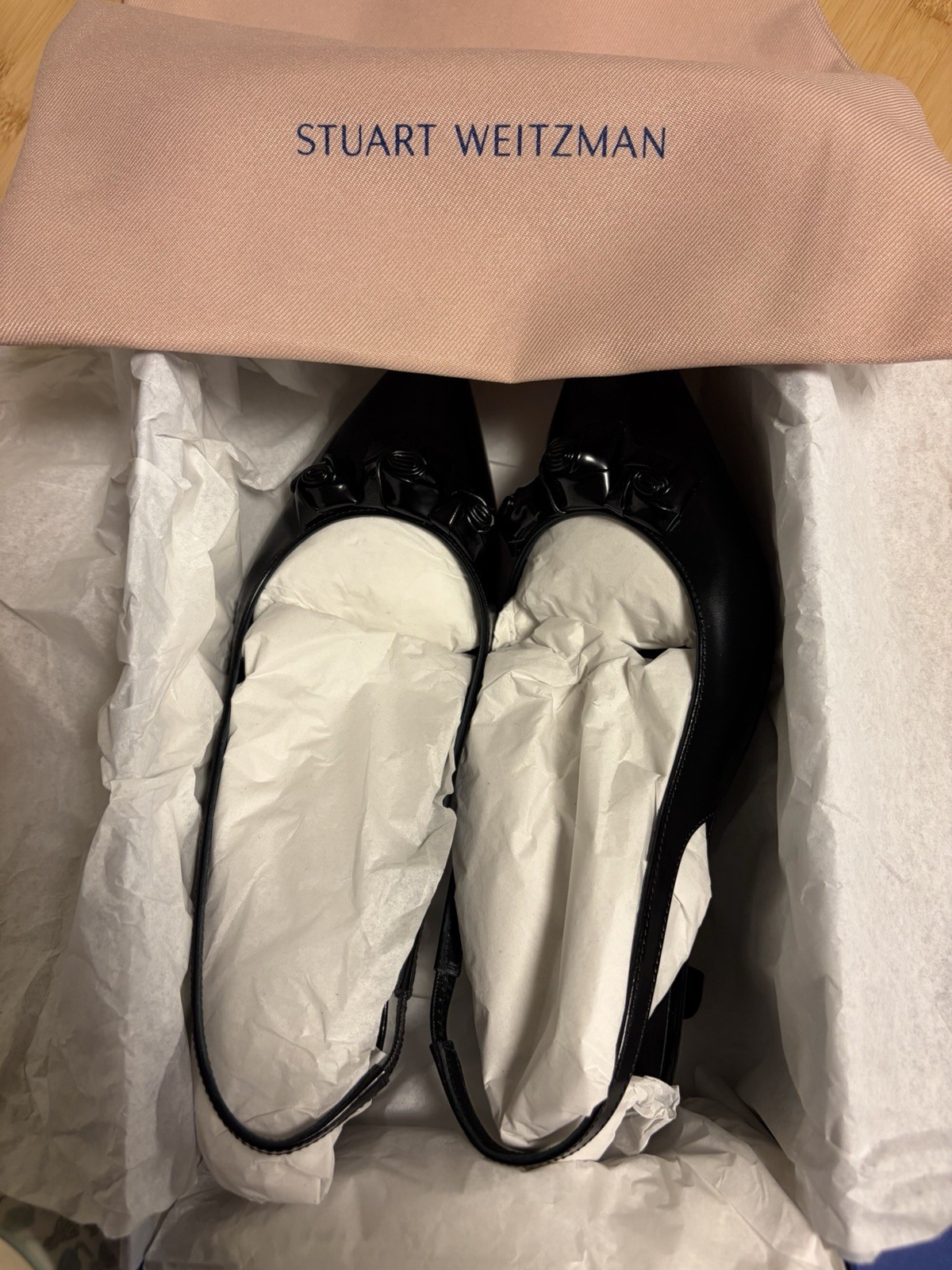 Brand New Stuart Weitzman Rosie Kitten Heels Size 7