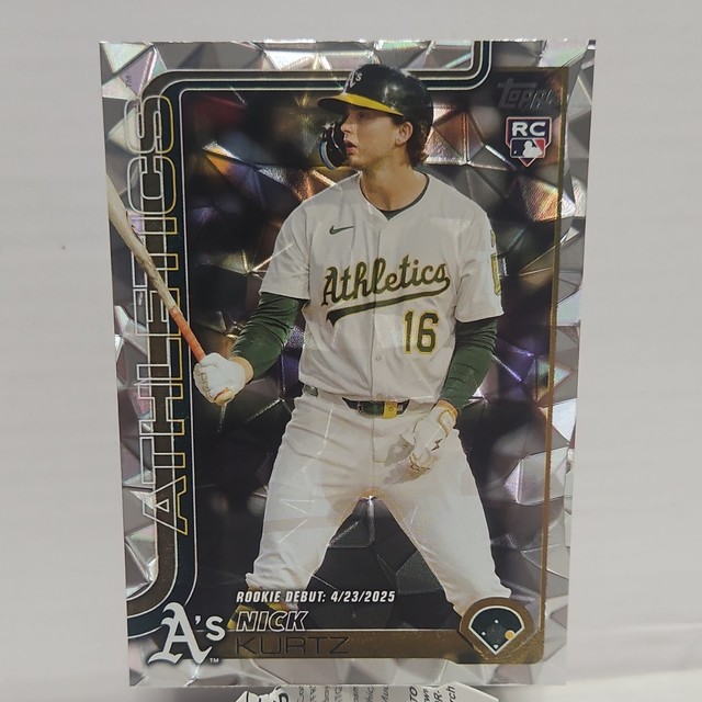 Topps 2025 Update Series Rookie Debut Nick Kurtz Athletics Diamante #US197
