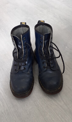 Dr Martens T 38 bleu marine doc made in england modèle 1460