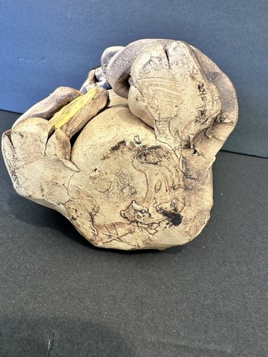 Ratón de cerámica Hindt Art con queso grandes ojos tristes 6”T de colección - Imagen 6 de 7