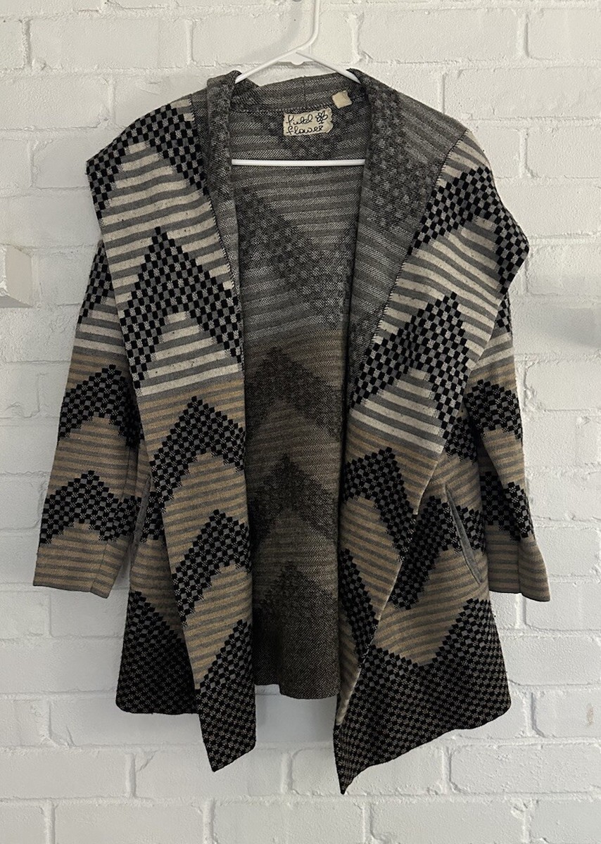ANTHROPOLOGIE FIELD FLOWER STRIPED CHEVRON CARDIGAN SWEATER COAT SIZE M