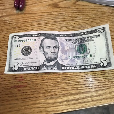 Flipper / Rotator Note 09908090 Fancy Serial Number Five Dollar $5