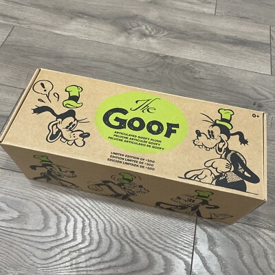 Disney D23 2022 “the goof” goofy black & white LE 300