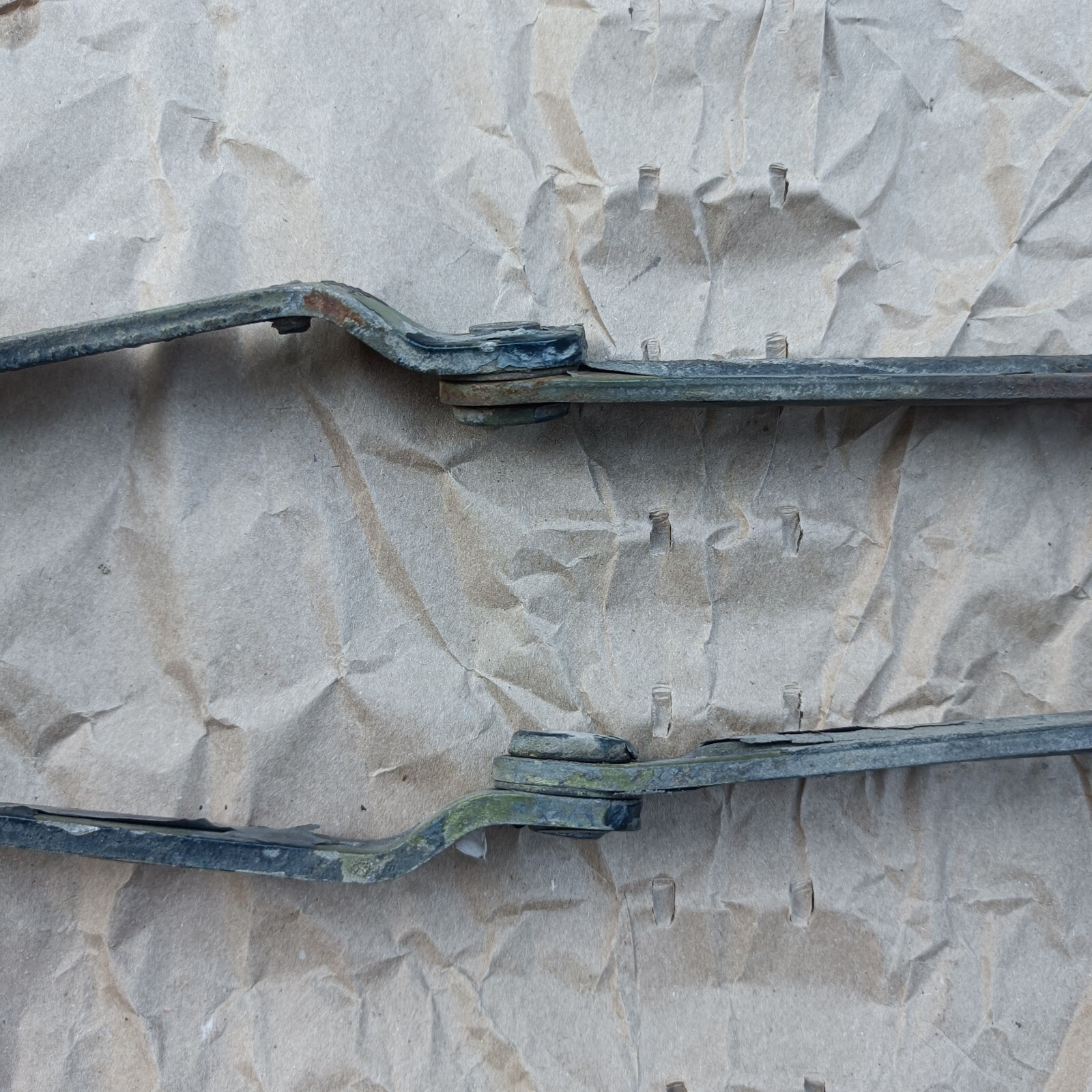 Mercedes Benz W123 Hood hinges SET USED 200D 240D 230E 300D eBay