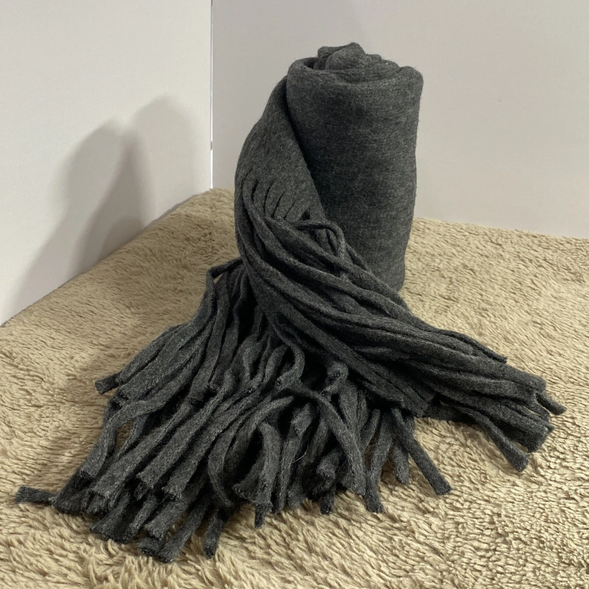 Lucky hotsell brand scarf