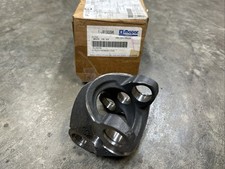 Nos 93-02 Jeep Wrangler Grand Cherokee Genuine Mopar Drive Shaft Yoke J8130296