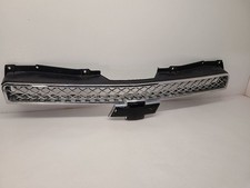 2007 - 2014 Chevrolet Suburban 1500 Grille Black With Chrome Surround Upper