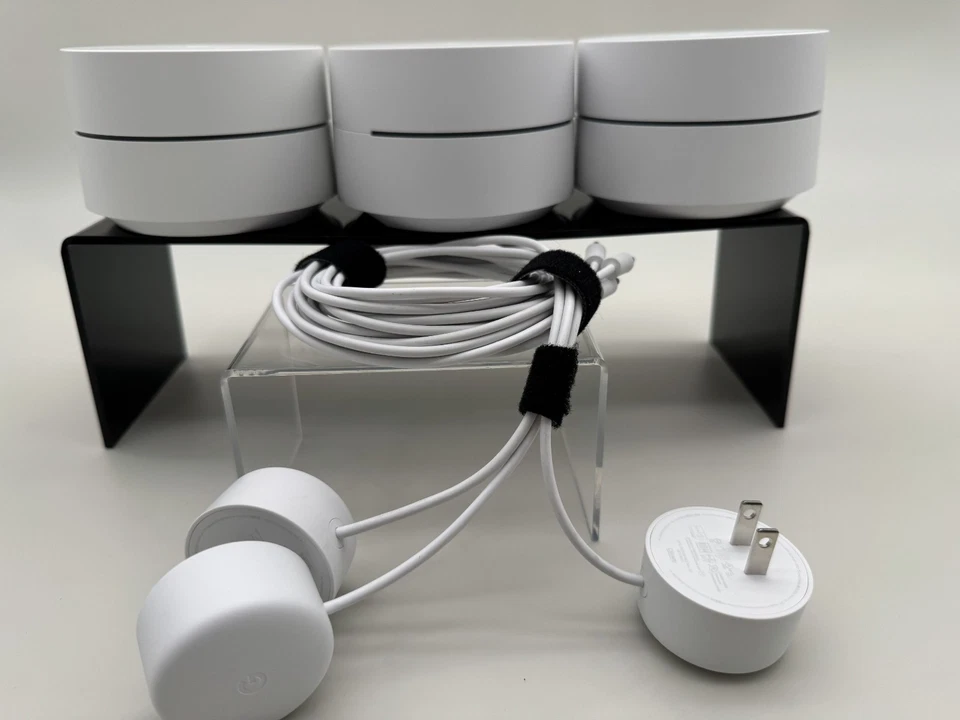 Google WiFi GJ2CQ (A4RAC-1304) Mesh System (3-Pack) Dual-Band Routers - Image 2 of 4
