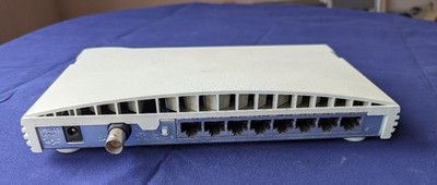 3 Com Office Connect Hub 8C 3C16701A  Ethernet 10Base-T,  Hub mit Netzteil