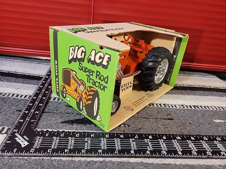 Ertl Allis Chalmers Big ACE Puller 1/16 Diecast Replica Collectible - Image 2 of 4