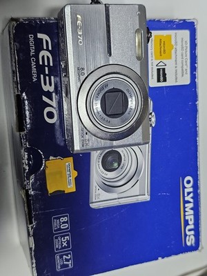 Olympus FE-370 8.0 Megapixel Kamera Silber Ohne Ladegerät Ohne Akku 