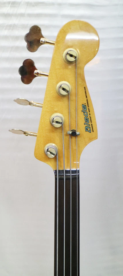 Bajo Eléctrico Blade B3 Usado Muy Buen Estado Envío Gratis desde Japón Foto 4 de 4