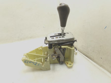 2003- 2004 Hyundai Xg350 3.5l Automatic Transmission Gear Shifter Oem