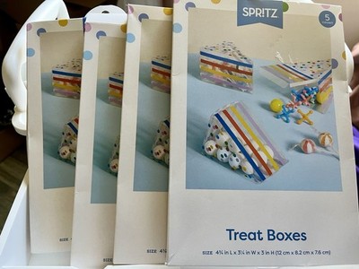 Spritz Triangle Treat Boxes Rainbow Cake Slice Birthday Party Plastic 20 Pieces