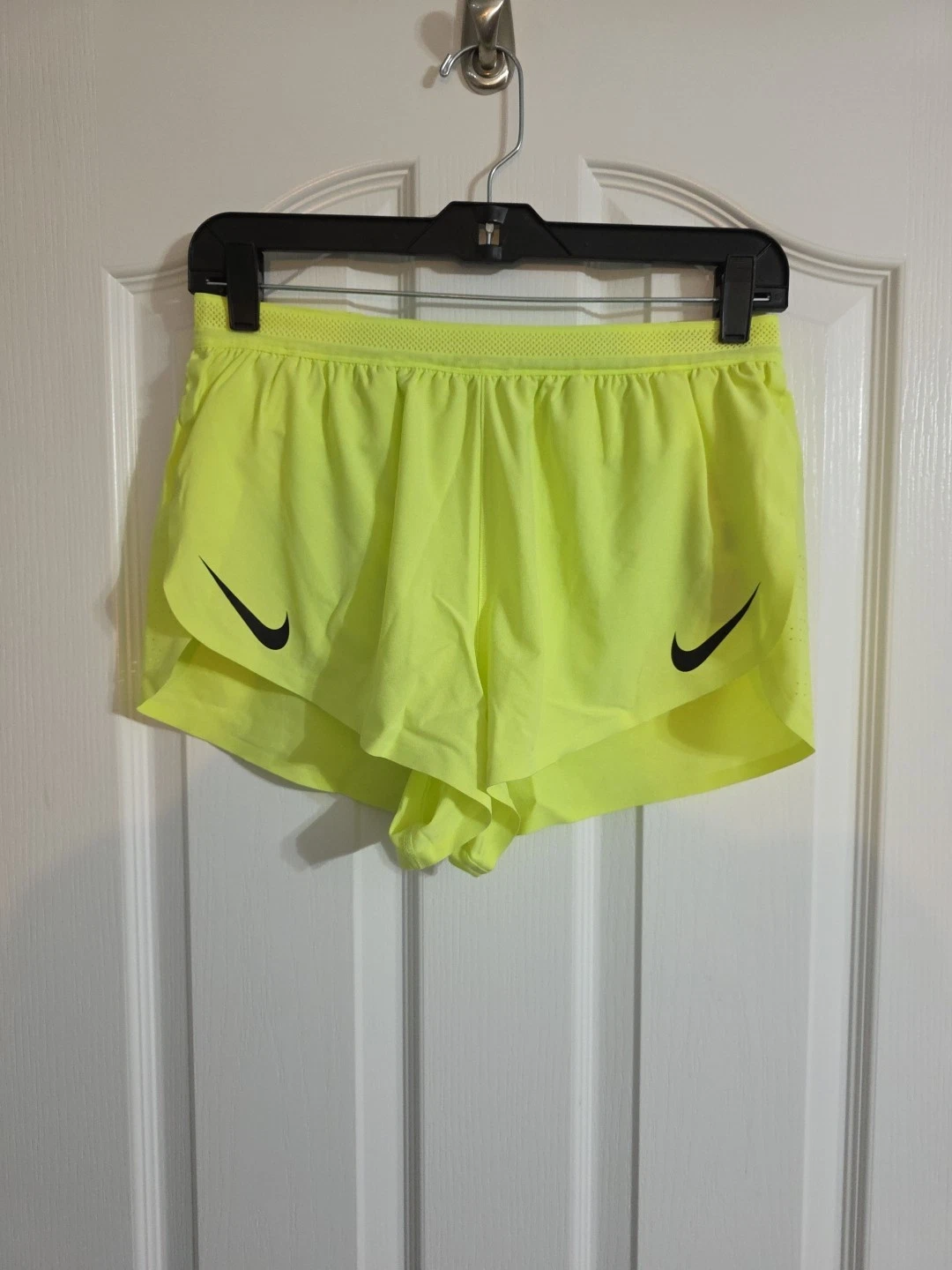 Nike Dri-FIT ADV AeroSwift 2” Men's Size Small Lemon Running Shorts FN3349-736