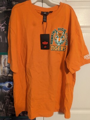 H&M x STRANGER THINGS Netflix ORANGE T-SHIRT Hawkins High School Tigers 