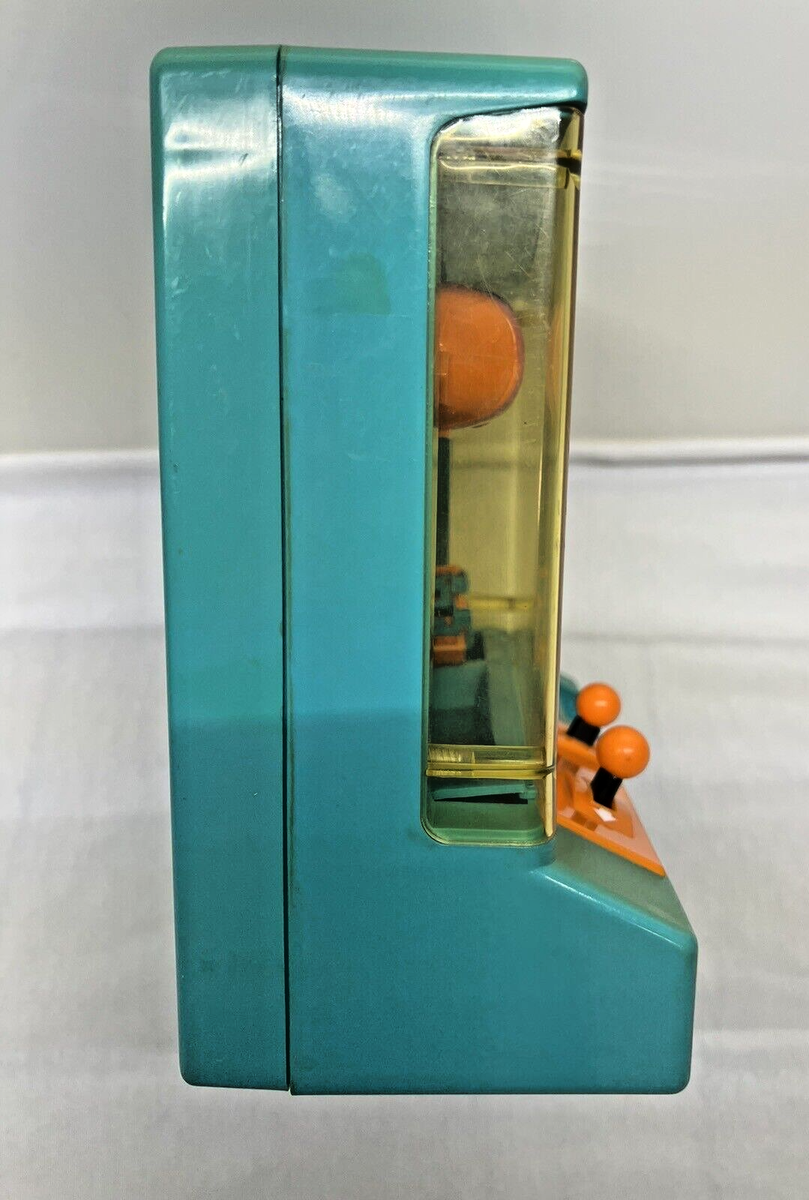 コンラッドケラー社　魚 1993 Zima Sea Catch Claw Machine Crane Game Missing Toys Not