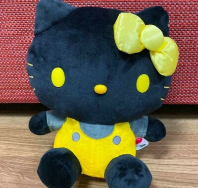 black hello kitty plush
