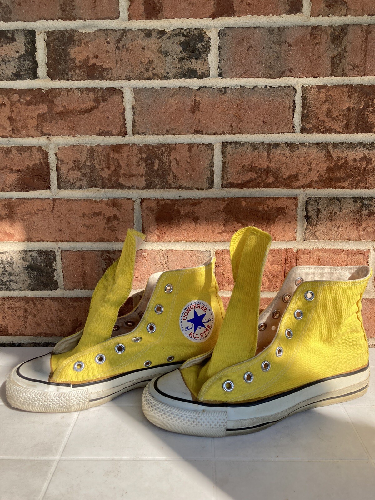 yellow one star converse