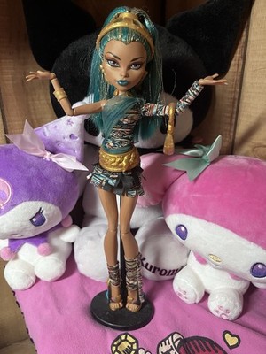 G1 2011 Monster high Nefera De Nile 