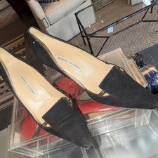 Manolo Blahnik Women's Black Suede Pointed Toe Stiletto Pumps US 8.5 M