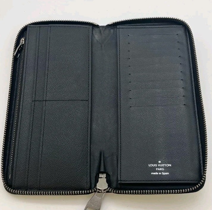 Auth Louis Vuitton Monogram Eclipse Zippy Wallet … - image 6