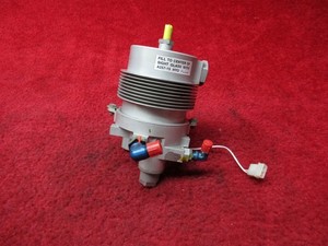 Robinson Helicopter Hydraulic Reservoir W/ Switch PN D211-2, 25L10833-2