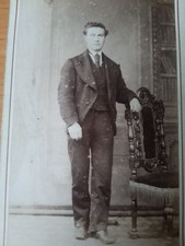 CDV Dapper Handsome Man by Lowden of Maxwelltown Dundee - Victorian Photo zz