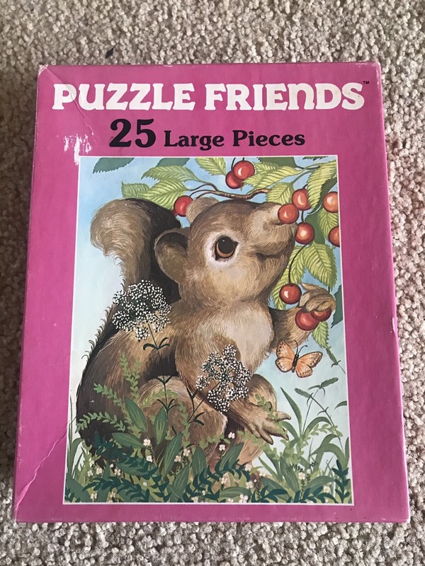 “Puzzle Friends” Squirrel - 25 Extra Large Pieces 10"x13" - Rainbow Works 1987