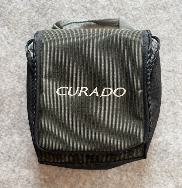Curado Hanging Toiletry / gear Bag Travel Organizer w/ Hook Green / Black *Rare*
