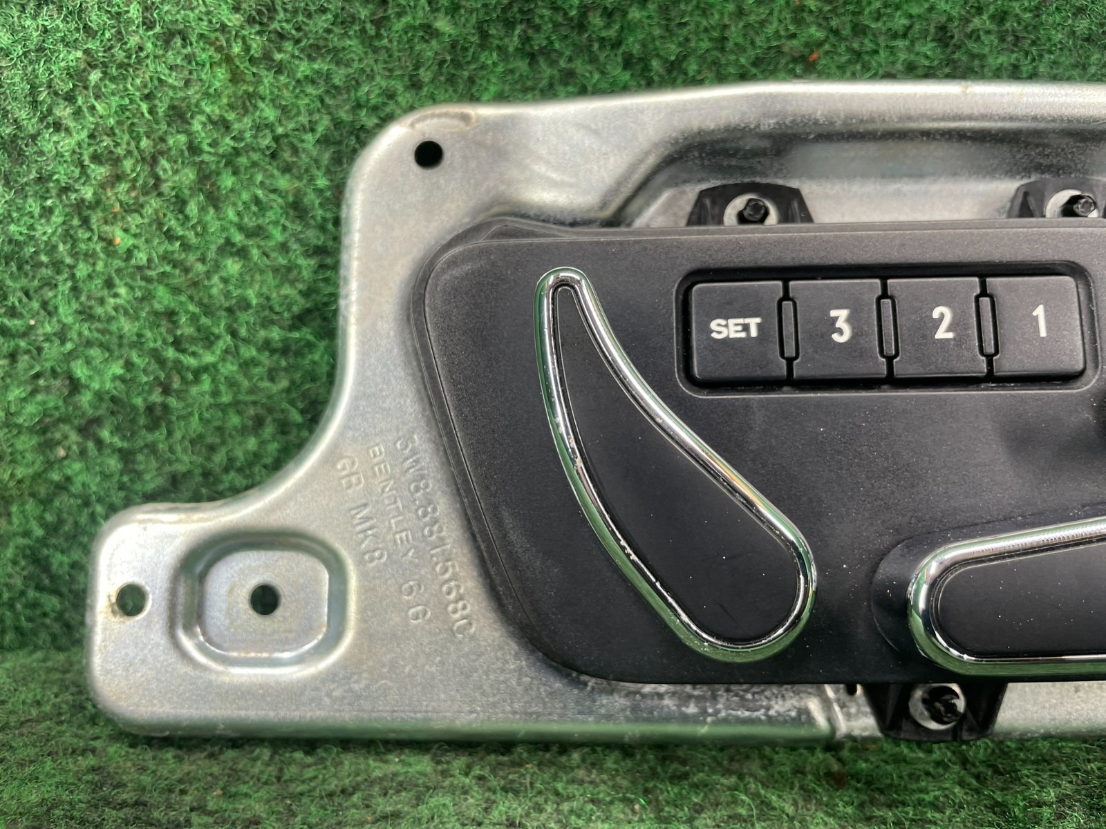 🛑 03-11 Bentley Continental GT GTC Front Right Seat Control Memory Switch OEM
