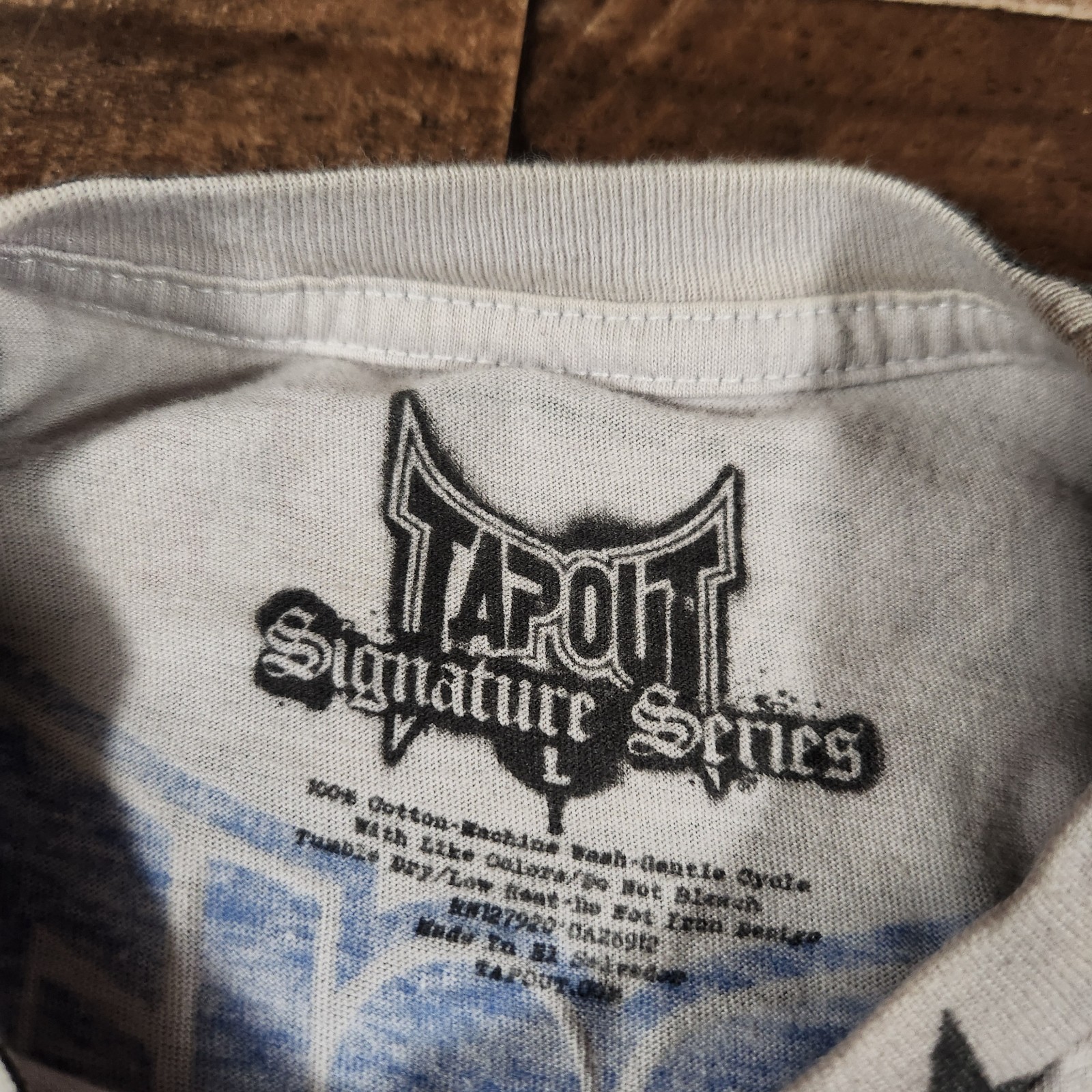 Vintage Tapout Shirt Mens Large Gray Red Blue Y2K MMA UFC Graphic Tee