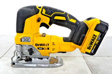 DEWALT 20V MAX XR Cordless Jig Saw DCS334B (LT-G38136227-01 (NO) EE-8)